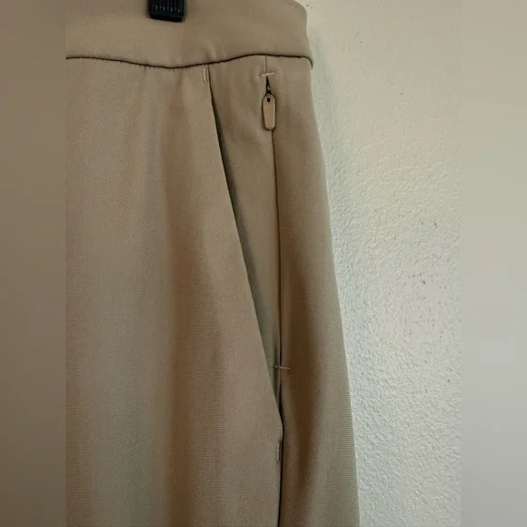 Lululemon Commission Pant Slim 32x30 Warpstreme Tofino Sand Khaki ABC - Picture 10 of 13